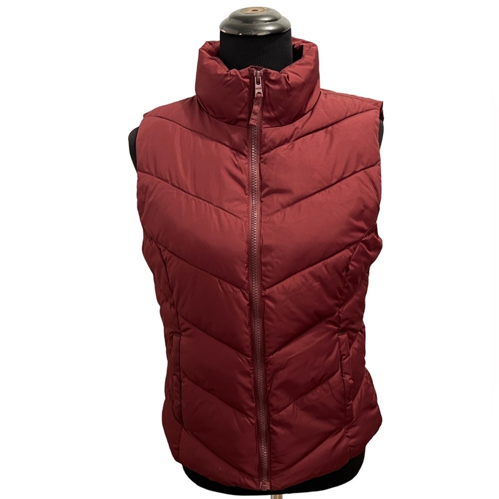 AEROPOSTALE Burgundy Vest Made With Recycled Down Alternative Material Size M
